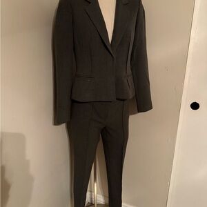 Etcetera Charcoal Gray women’s Suit